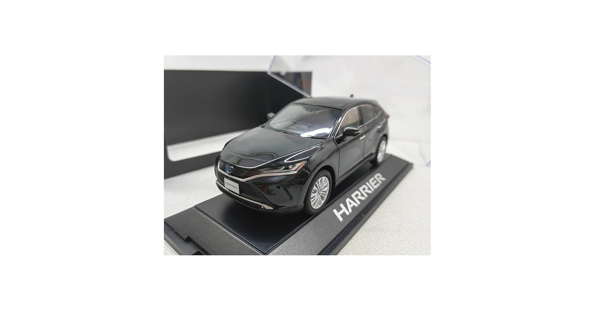 Amazon | 1/30 トヨタ ハリアー HARRIER 80系 4代目 プレシャス